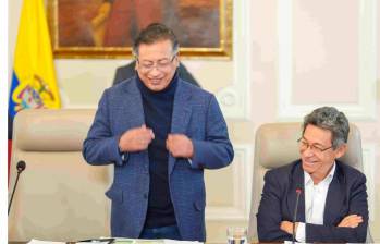 El pasado lunes, el presidente Gustavo Petro transmitió una alocución presidencial de cerca de dos horas en horario estelar. Analistas como sectores de la oposición consideran que se trató de un Consejo de Ministros. FOTO Presidencia