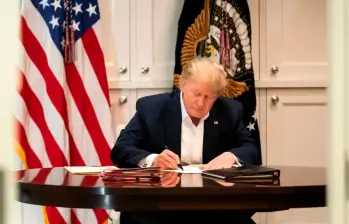 El presidente Donald Trump lleva cuatro meses en el poder en su segundo periodo presidencial. FOTO: AFP